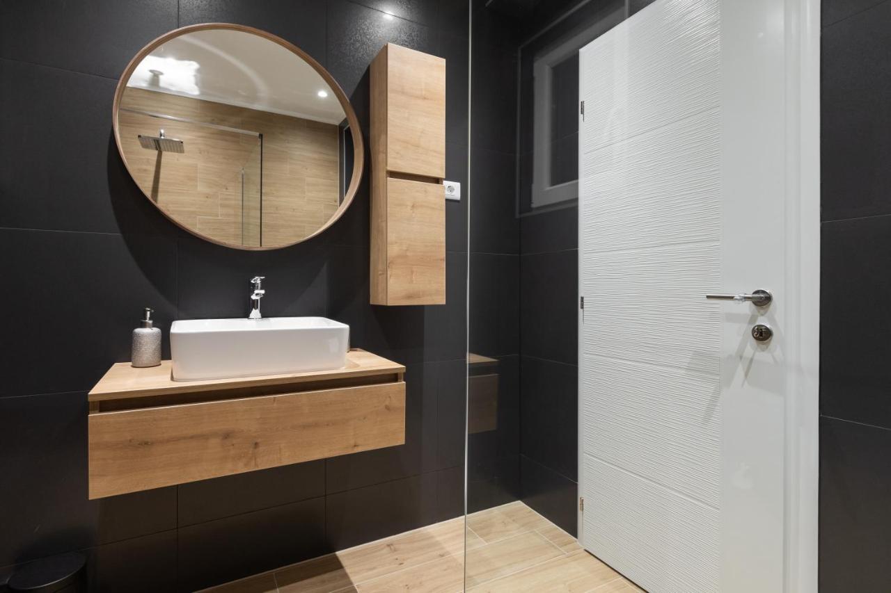 Ivmalu Apartments Tučepi Екстериор снимка